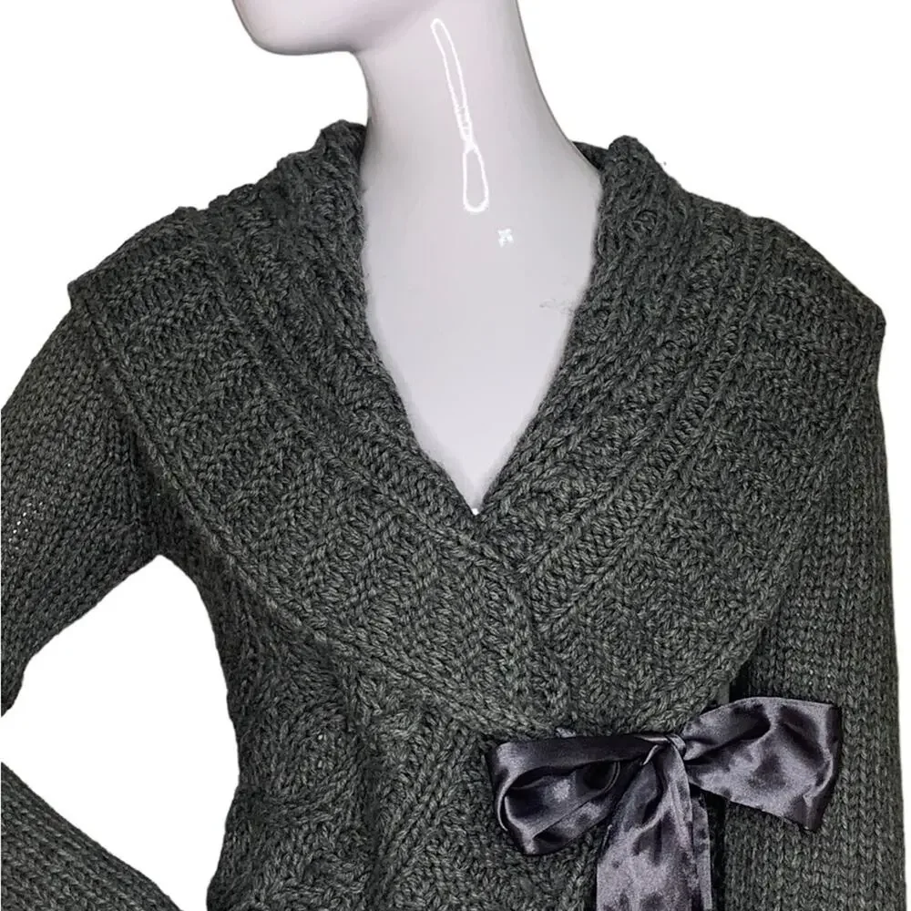 Twenty One Chunky Sweater Gray Satin Ribbon Side Tie Size S - Picture 2 of 9
